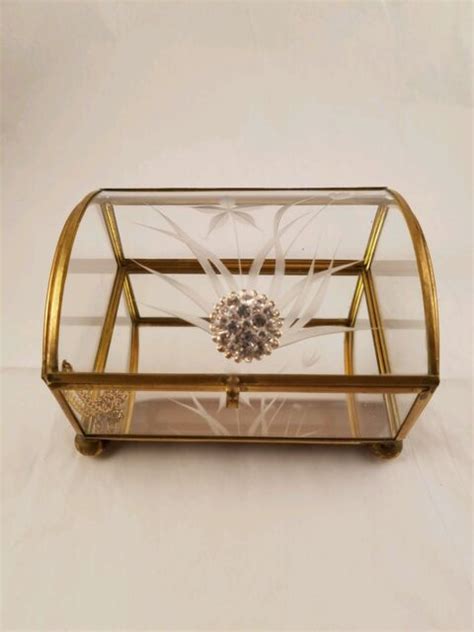 Small Brass Diamond Shaped Etched Glass Mirrored Trinket / 